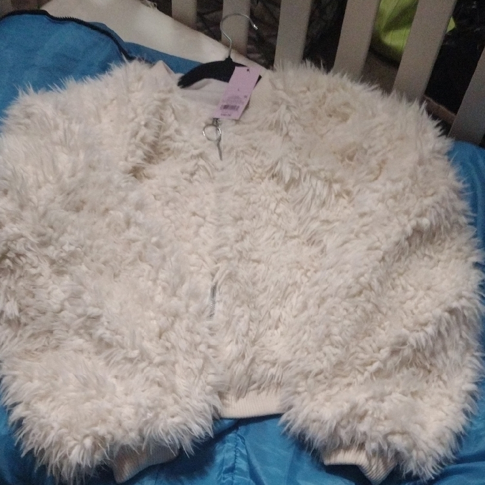 Wet n Wild Cream Teddy Jacket Plush Faux Fur
